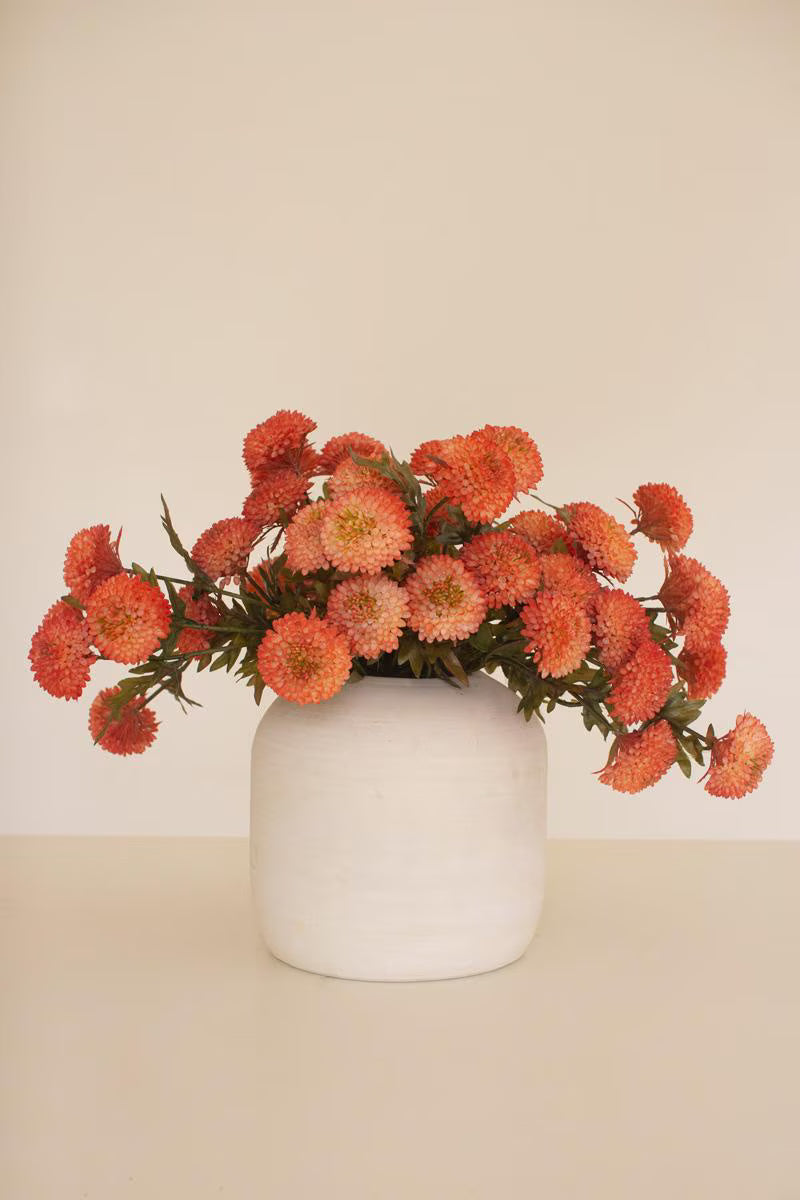 BUNDLE OF SEVEN  ARTIFICIAL ZINNIAS - ORANGE — Kalalou CHAL1003