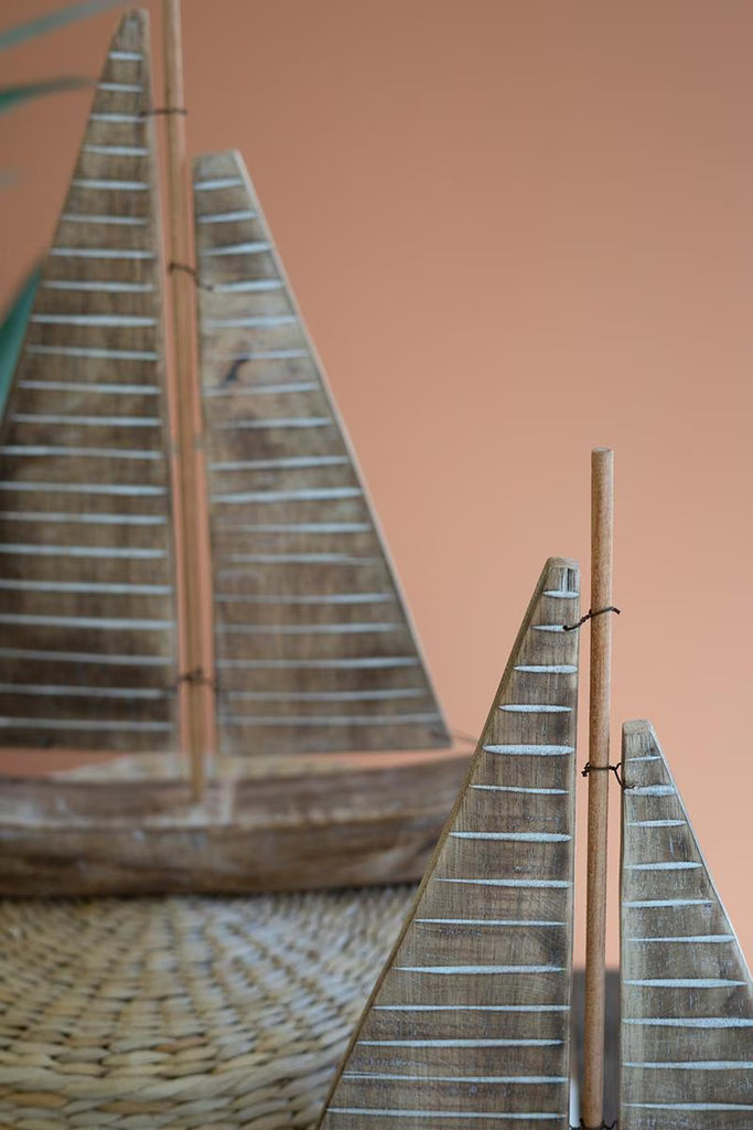 Set of 2 Rustic Recycled Wood Sail Boats – image 2