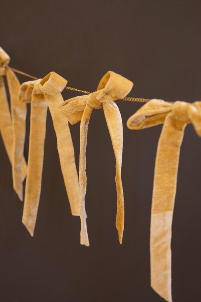 Velvet Bow Garland - Gold - view 4