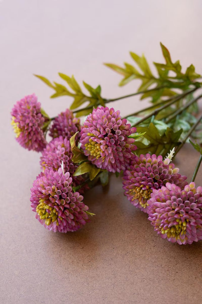 BUNDLE OF SEVEN  ARTIFICIAL ZINNIAS - PURPLE — Kalalou CHAL1001