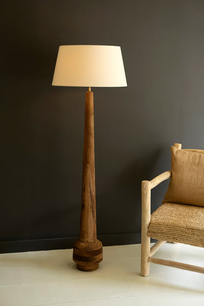 TALL WOODEN FLOOR LAMP BASE WITH SHADE — Kalalou NRU1021X