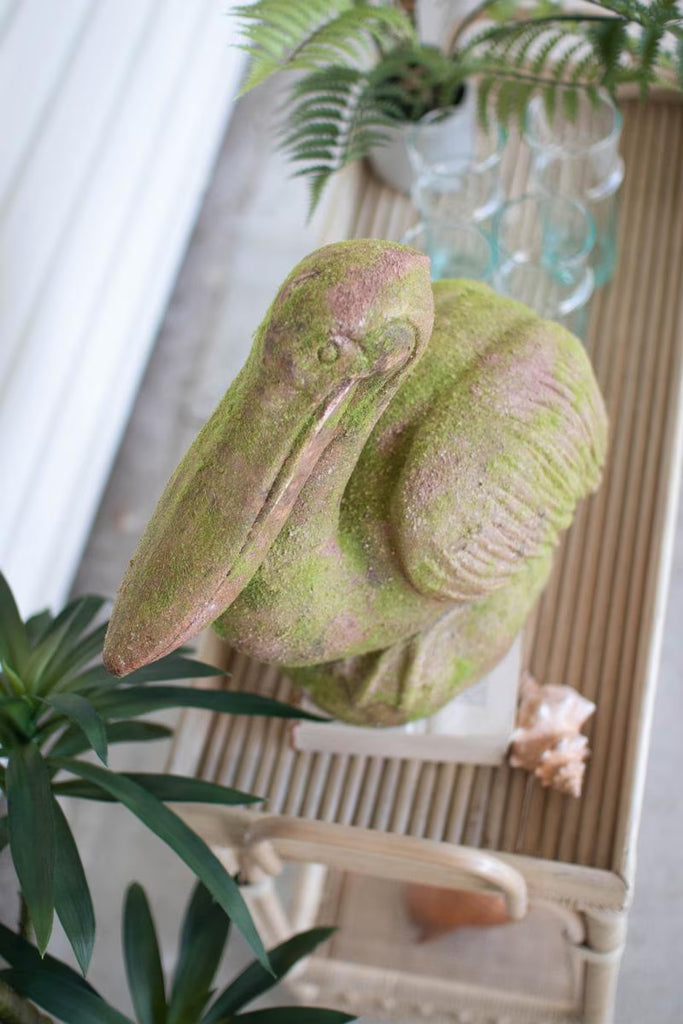 FAUX CONCRETE PELICAN — Kalalou CHE1477