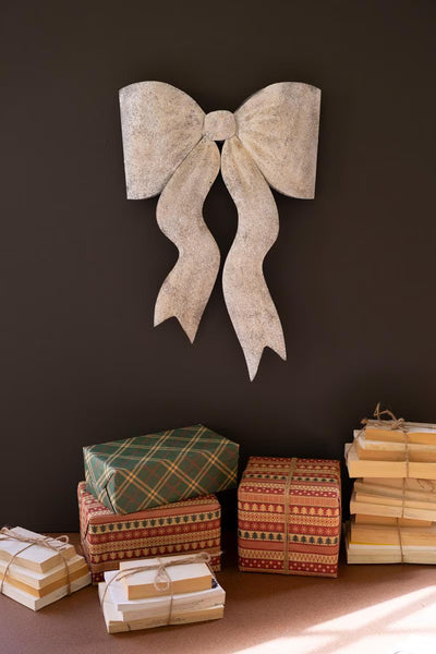 Rustic Metal Christmas Bow Door Hanger – image 1