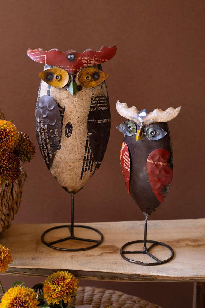 Set of 2 Recycled Iron Owls on Stands – image 3