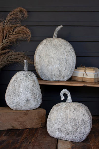 Set of 3 Rustic Metal Pumpkins – image 1