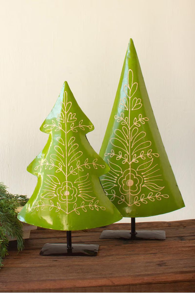 Set of 2 Recycled Painted Metal Folk Christmas Trees – image 2