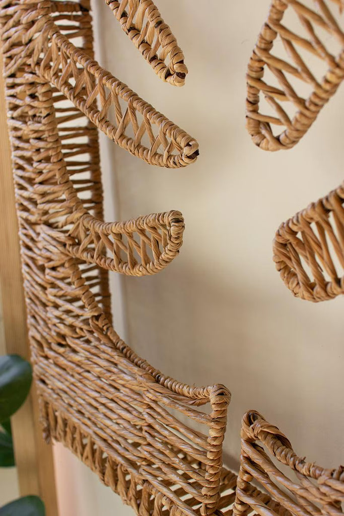 WOVEN SEAGRASS AND IRON LEAF WALL PANEL — Kalalou A6615