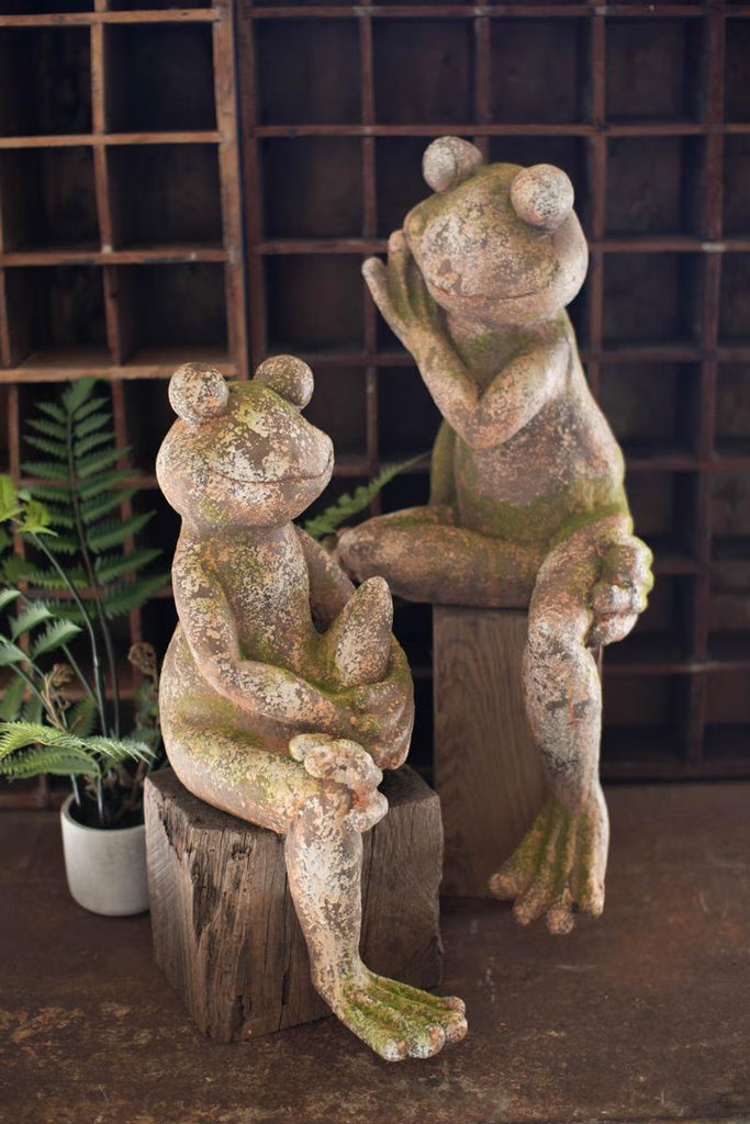 FAUX CONCRETE FROG - SMALL — Kalalou CHE1472