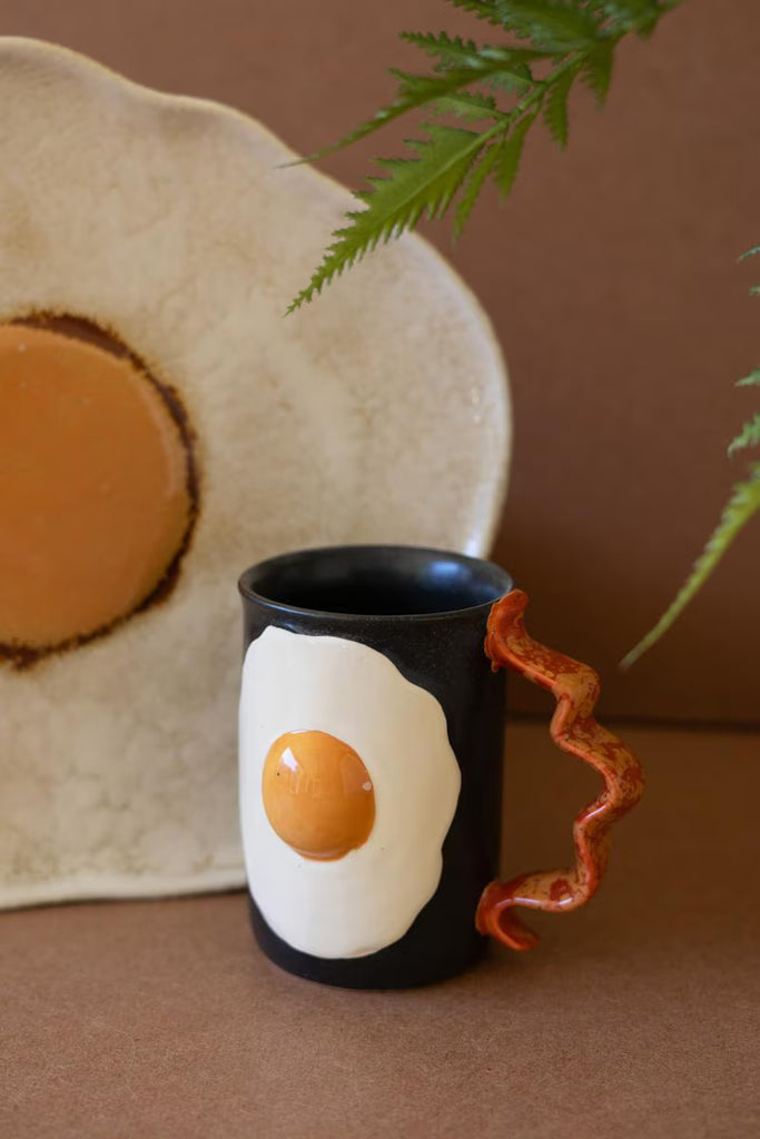 CERAMIC MUG - BACON AN EGGS- SET OF FOUR — Kalalou CDV2241