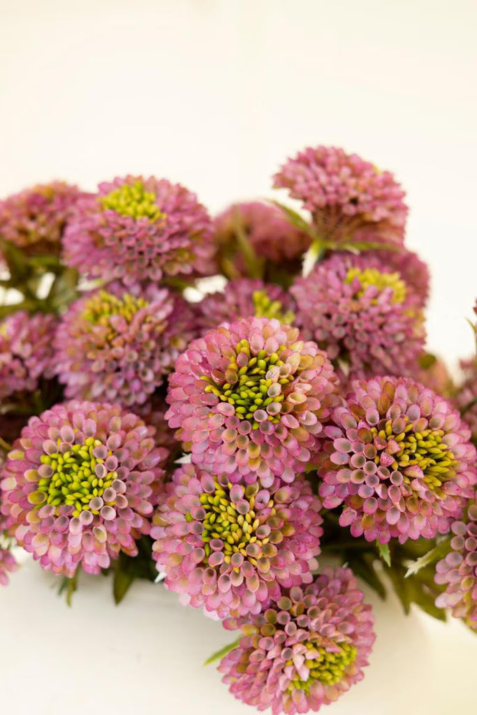 BUNDLE OF SEVEN  ARTIFICIAL ZINNIAS - PURPLE — Kalalou CHAL1001