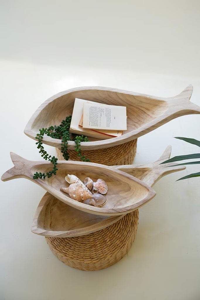 SET OF THREE CARVED WOOD FISH PLATTERS — Kalalou CHUY1019