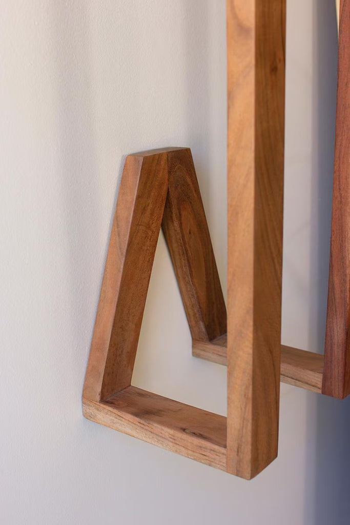 WOODEN WALL TOWEL RACK — Kalalou NRAH1038