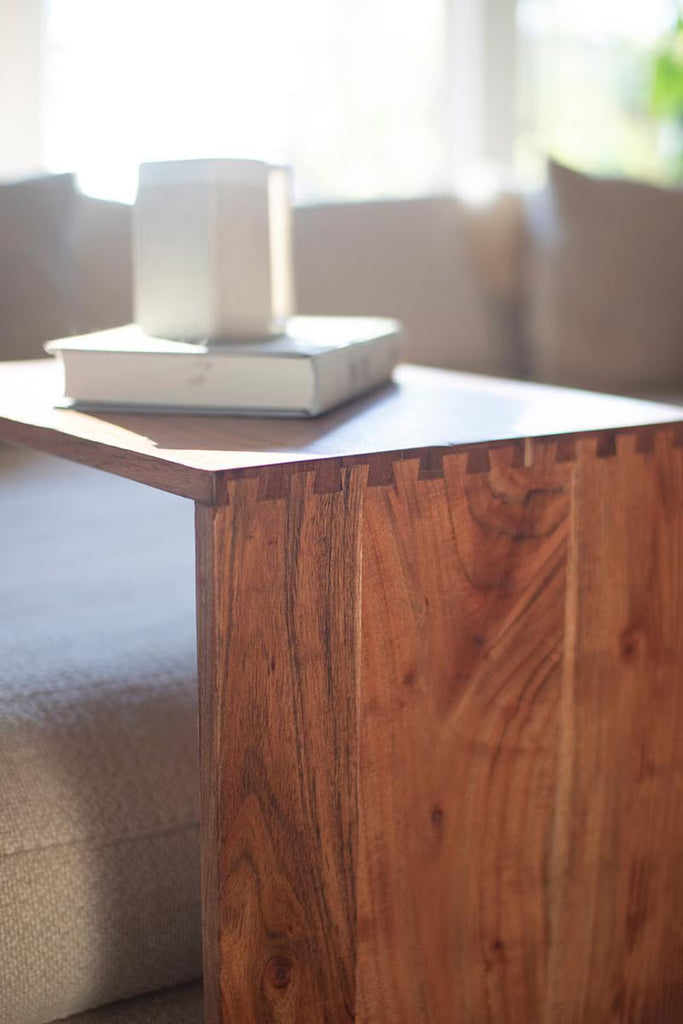 ACACIA WOOD SOFA  ACCENT TABLE — Kalalou NRAH1045