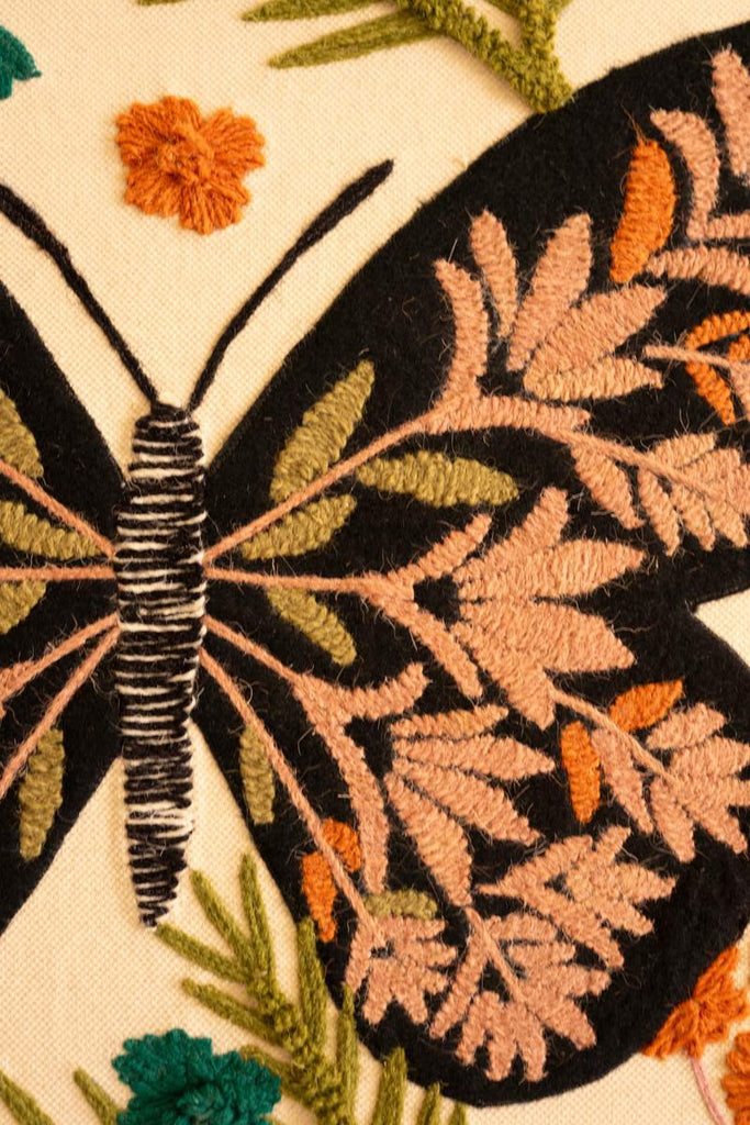 Framed Hand-hooked Art with Butterfly and Flowers – image 3