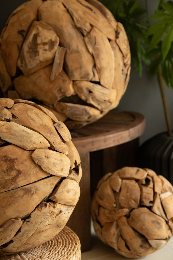 Set of 3 Recycled Teakwood Spheres – image 4