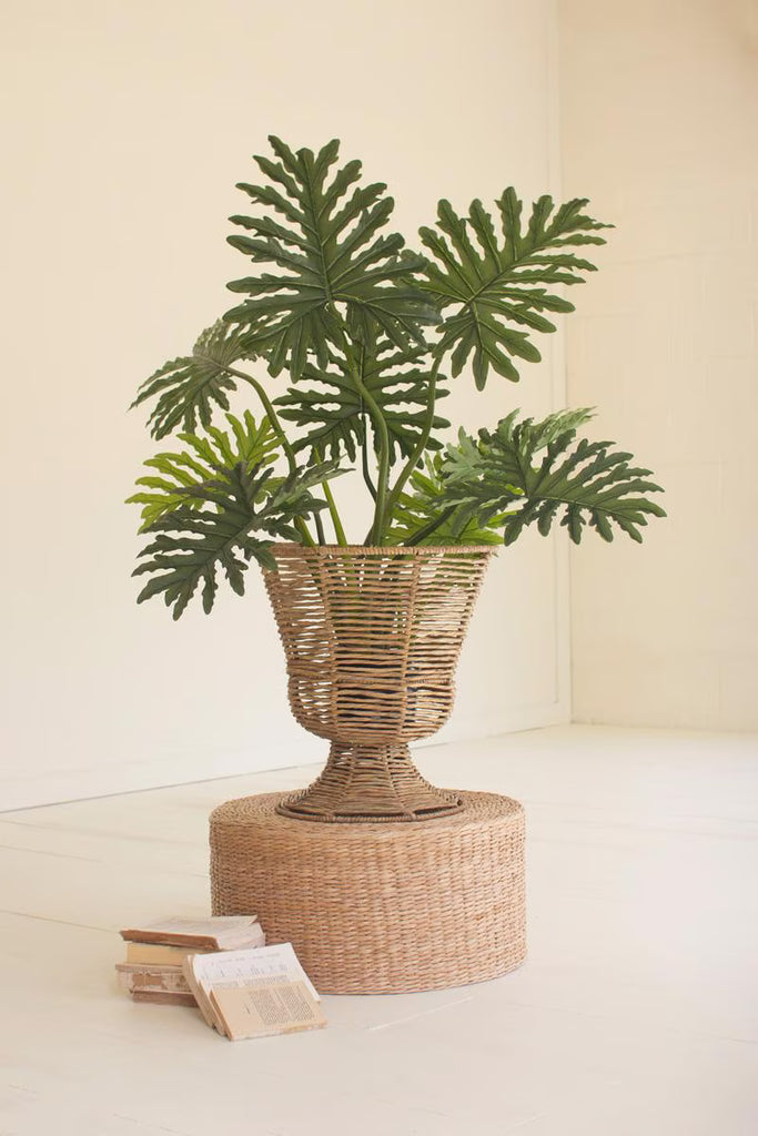 Iron and Seagrass Urn – image 1
