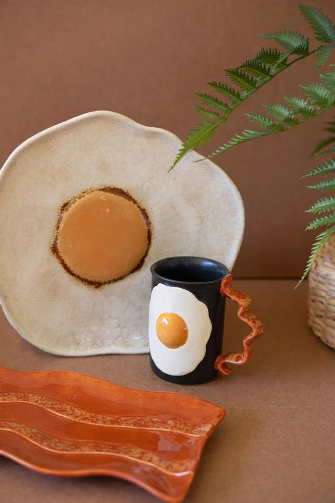 CERAMIC MUG - BACON AN EGGS- SET OF FOUR — Kalalou CDV2241