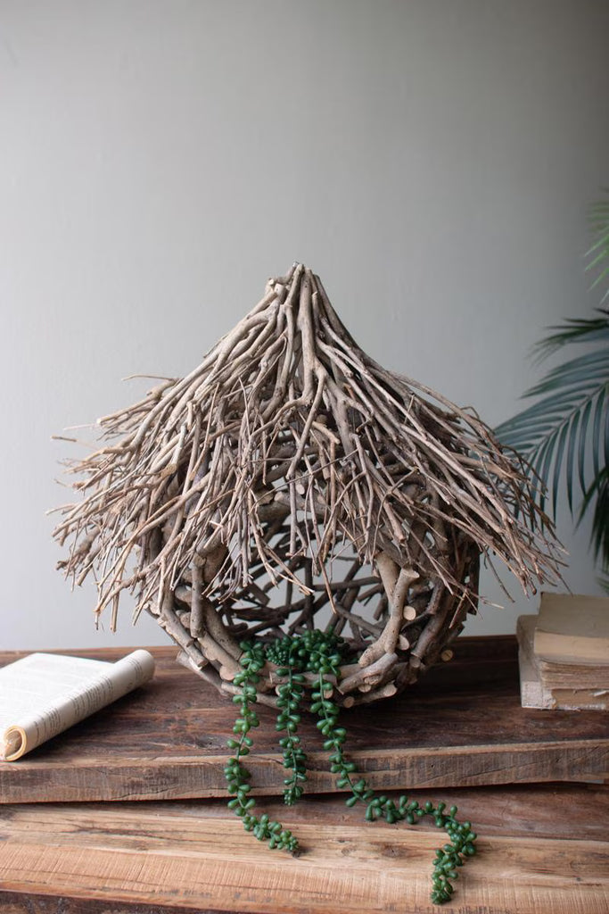 Round Tea Twig Bird House with Roof – image 4