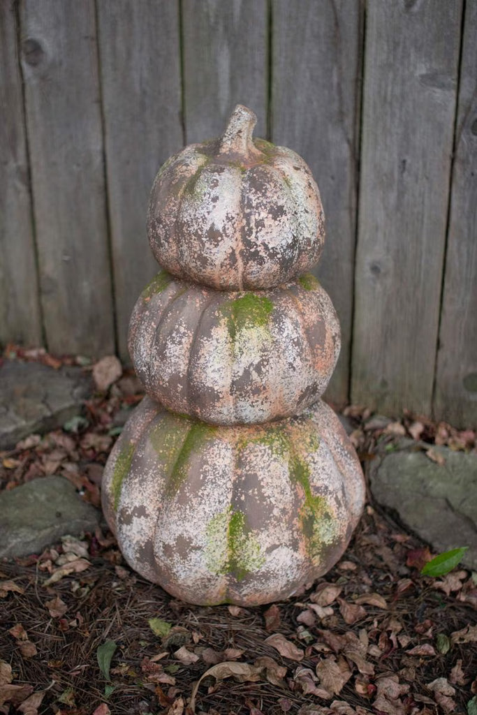 THREE STACKED FAUX CONCRETE PUMPKINS — Kalalou CHE1474