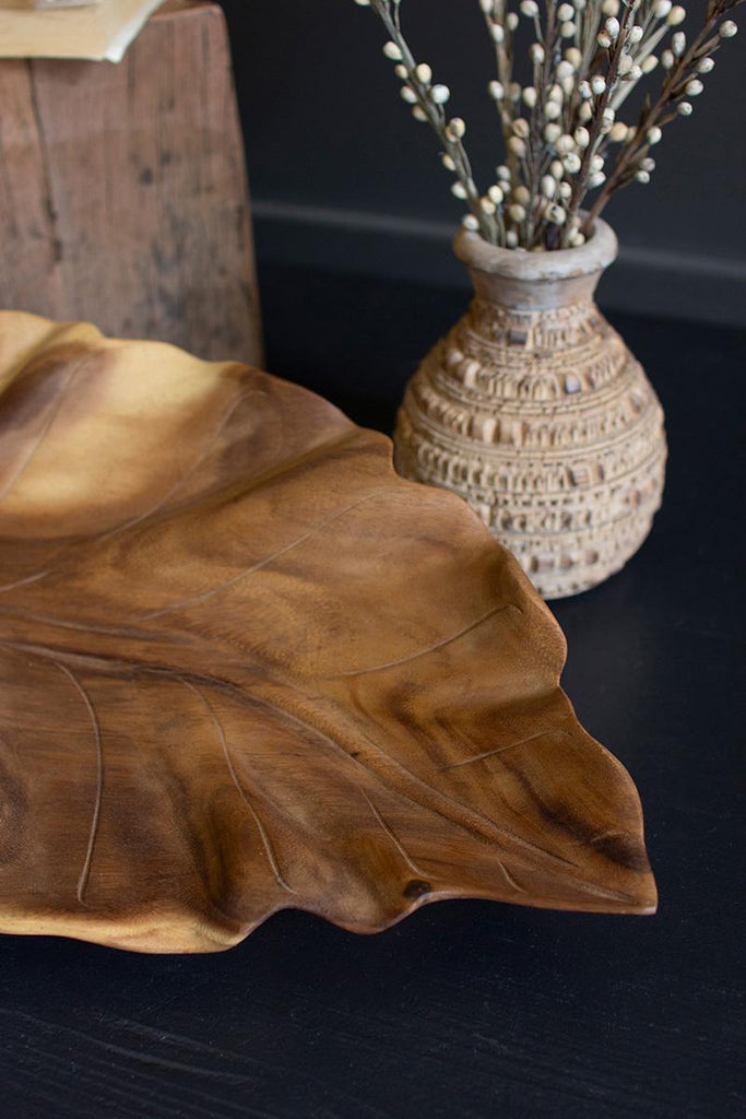 WOODEN TEAK LEAF TRAY — Kalalou DRA1007