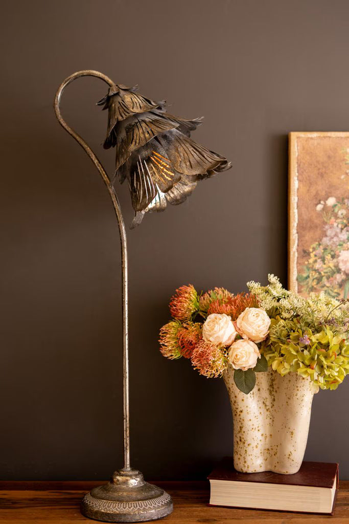 Rustic Metal Table Lamp - Flower – image 1