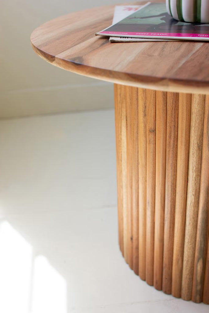 SET OF FOUR ACACIA WOOD ACCENT TABLES WITH TAMBOUR BASES — Kalalou NLAR1010