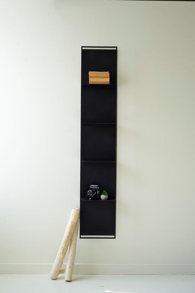 TALL BLACK METAL WALL HANGING WITH FOUR SHELVES — Kalalou CLL2850