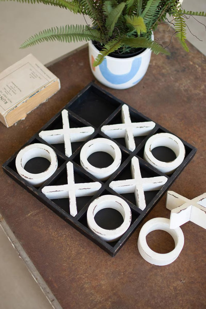 Set of 2 Black and White Wooden Tic-tac-toe Game – image 1