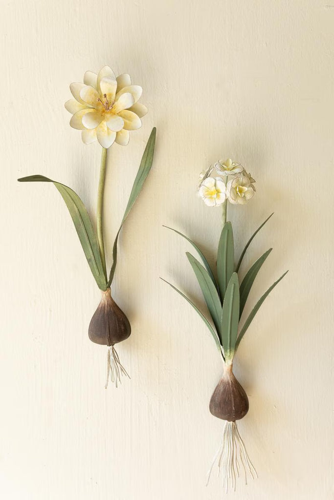 Set of 2 Painted Metal Flower Wall Sconces - image 5