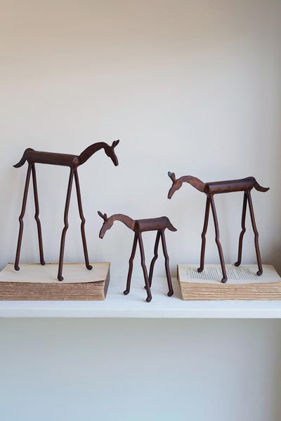 SET OF THREE FORGED IRON HORSES — Kalalou NELE1006