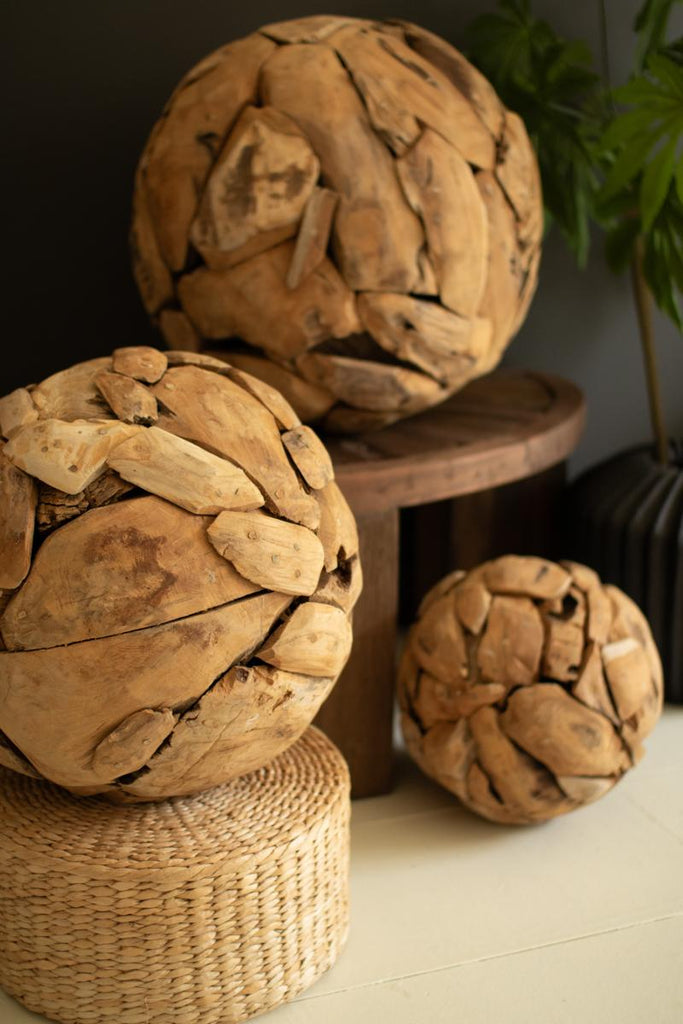 Set of 3 Recycled Teakwood Spheres – image 5
