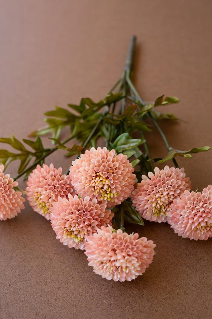 BUNDLE OF SEVEN  ARTIFICIAL ZINNIAS - LIGHT PINK — Kalalou CHAL1005