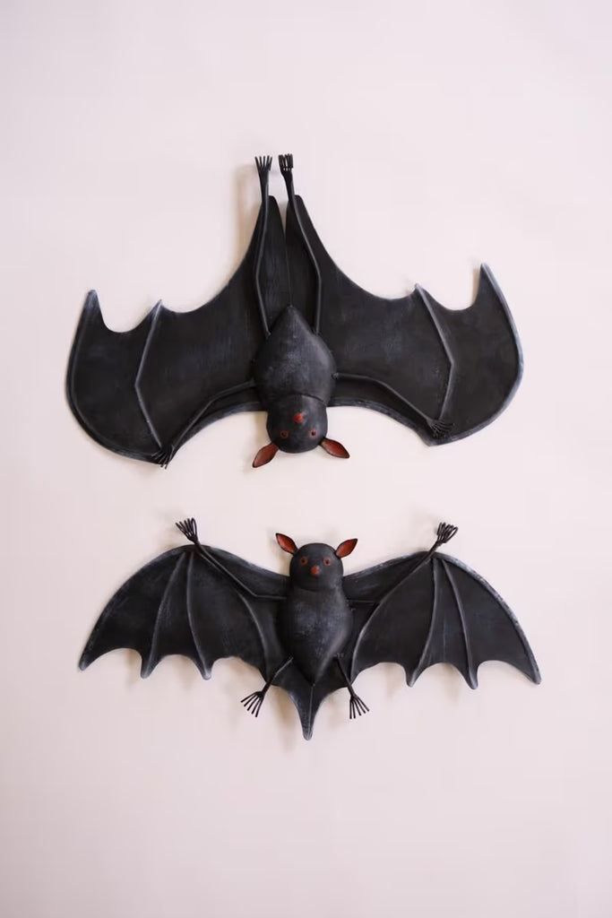 Set of 2 Painted Metal Wall-Hanging Halloween Bats