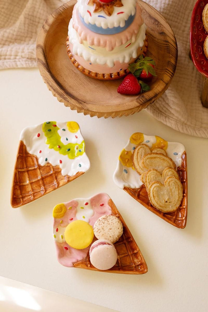 Set of 3 Ceramic Ice Cream Cone Plates